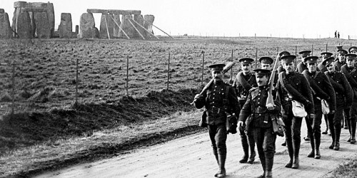 Library and Archives Canada
Men of the 10th Battalion, Canadian Expeditionary Force, march past Stonehenge during training for the First World War. The massive fields of Salisbury Plain, described as Canada-like in their terrain but not so much in their weather, were turned into an enormous training camp between 1914–18.
