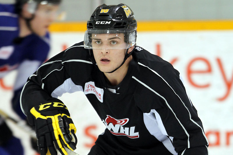 Colin Corneau/Brandon Sun
Kale Clague (above) and Tanner Kaspick of the Brandon Wheat Kings, were ranked on NHL Central Scouting’s midterm report. Clague was 22nd among North American skaters and Kaspick was 76th. Brandonite Jordy Stallard of the Calgary Hitmen was ranked 84th. Kaspick, who was injured before Christmas, is shown skating at a Wheat Kings practice in November.