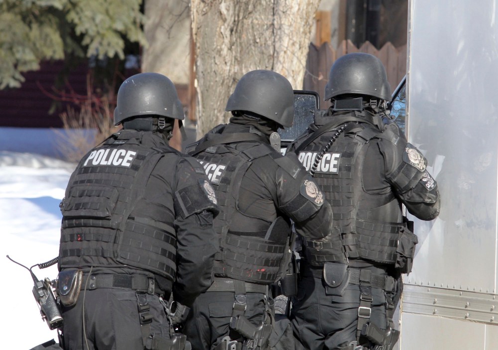 File
Brandon Police Service patrol members will have access to protective body armour similar to the gear used by the tactical response unit seen in this photo.