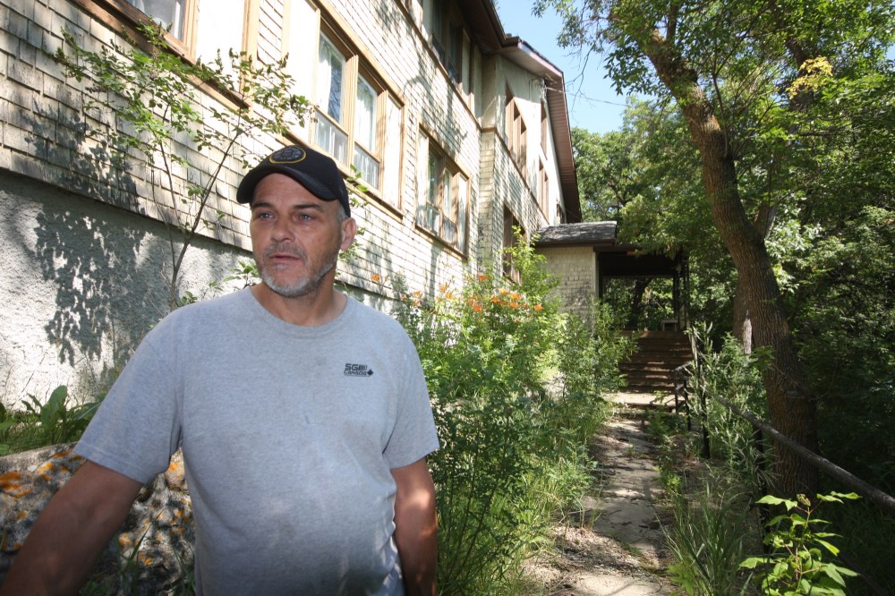 Tyler Clarke/The Brandon Sun
Saskatchewan and Maritime Paranormal Society founder Brad Monks is seen outside the Ninette Sanatorium's adult residence building on Saturday.
