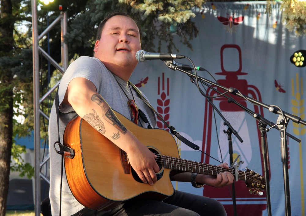 Ian Froese/The Brandon Sun
Winnipeg singer-songwriter William Prince performs at the Summer Lights Music Festival on Saturday.