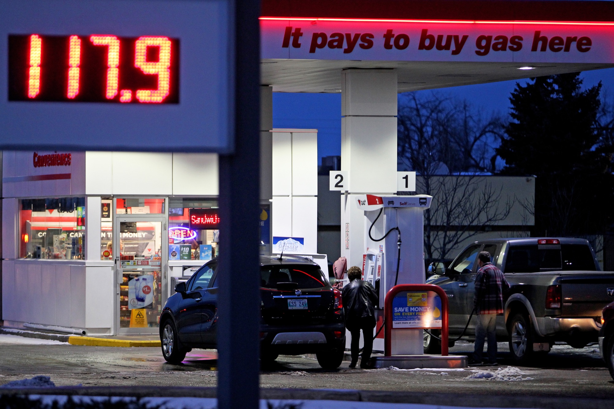 Gas price spike ‘abnormal’ at this time of year, expert says Brandon Sun