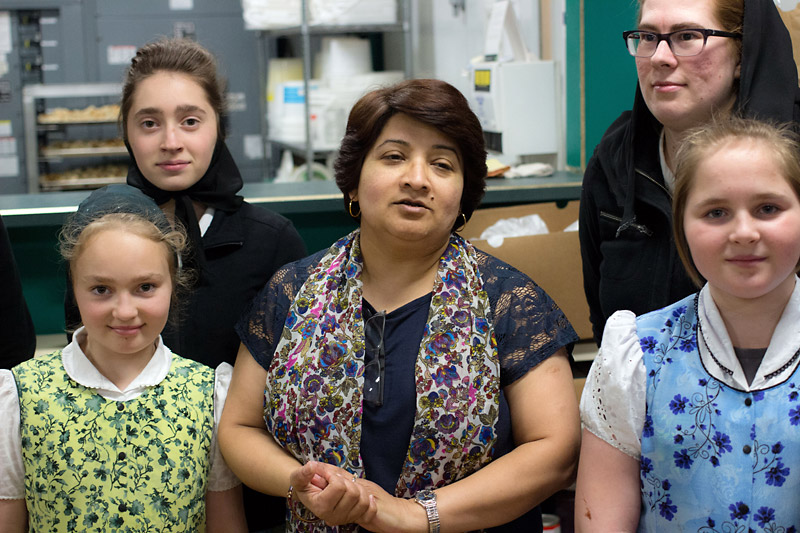 Colony stays humble by volunteering Brandon Sun