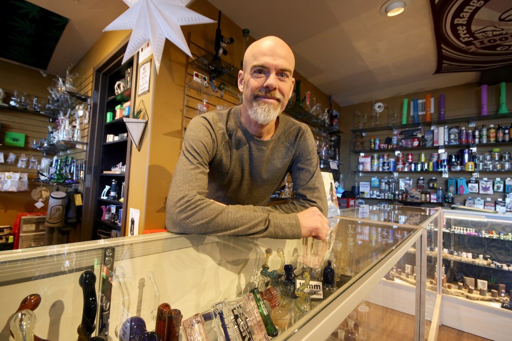 Tyler Clarke/The Brandon Sun
B.O.B. Headquarters co-owner Robert Ritchot is seen in his store in December. The Brandon-based business joined Tokyo Smoke in submitting a successful application to the provincial government for one of four cannabis retail licences.