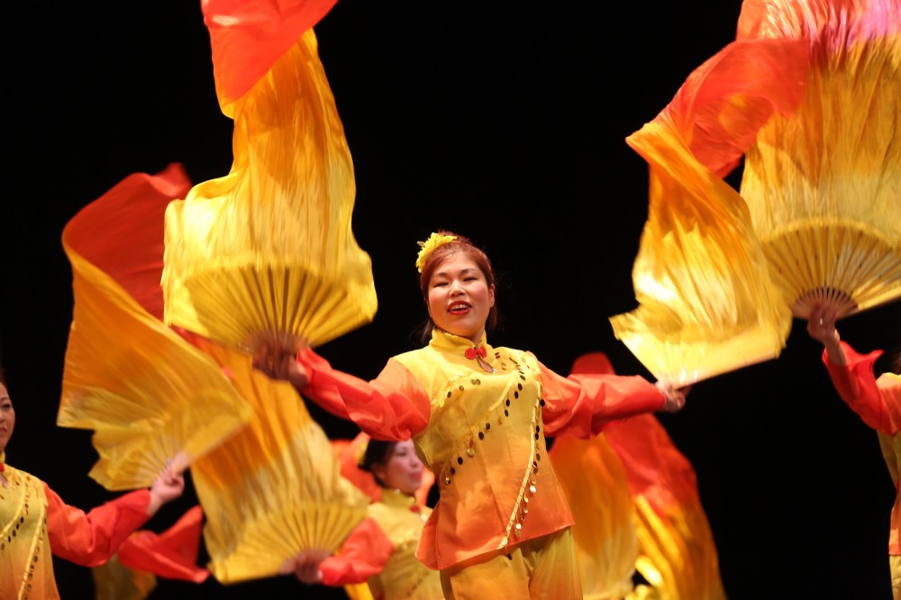 Michael Lee/The Brandon Sun
Dancers celebrate the Chinese New Year with a performance at the Western Manitoba Centennial Auditorium Saturday night.