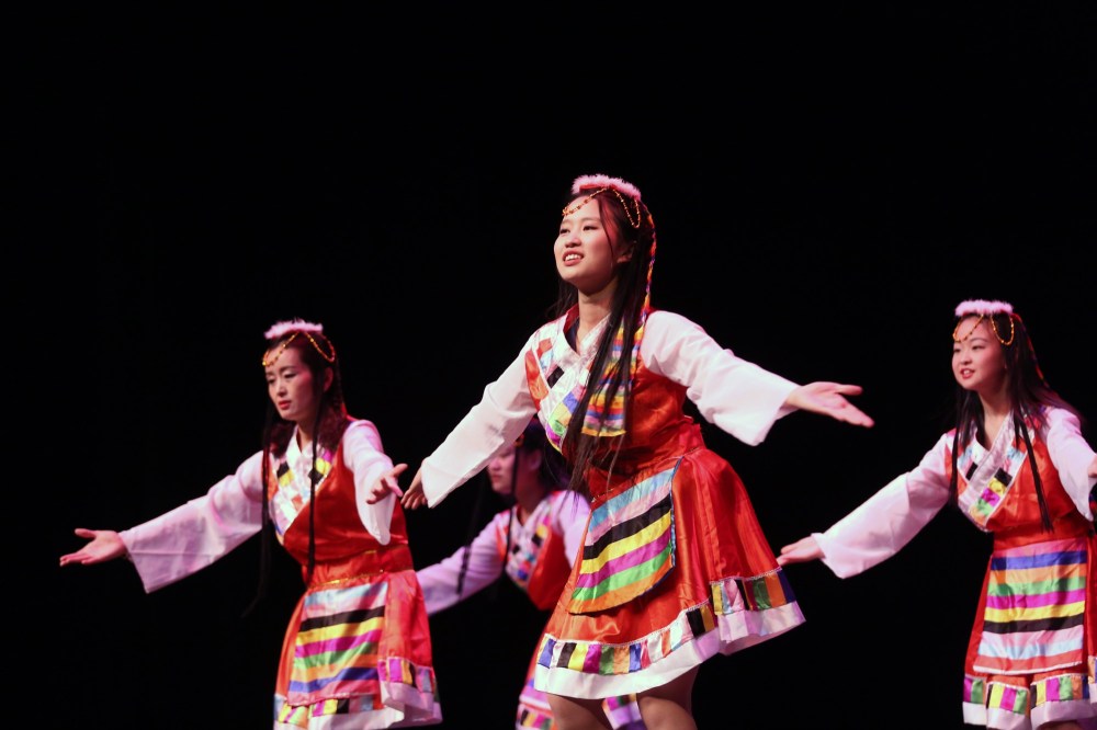 Michael Lee/The Brandon Sun
Several women perform a Tibetan dance Saturday night at the Western Manitoba Centennial Auditorium as part of a New Year's celebration hosted by the Brandon University Chinese Students and Scholars Association.