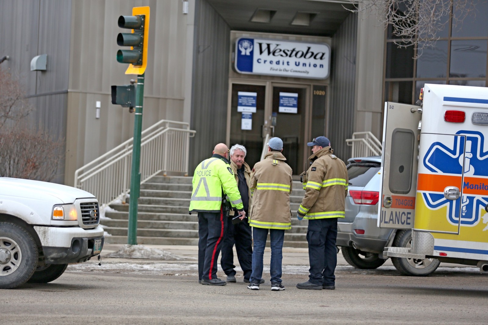 Senior struck by vehicle at pedestrian crossing – Brandon Sun