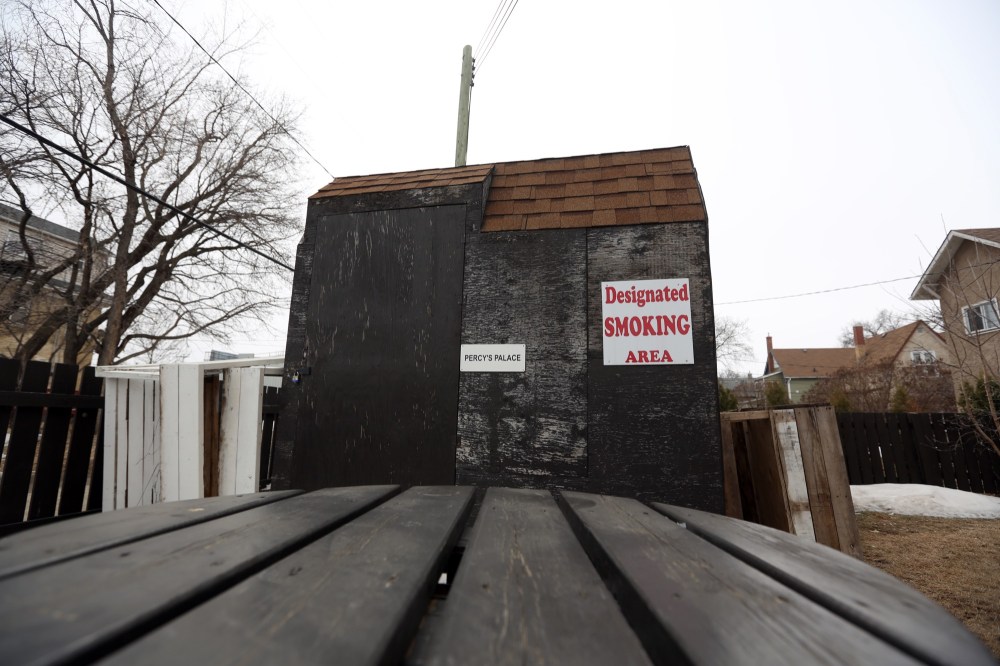 Michael Lee/The Brandon Sun
Out in the yard of the Brandon Community Welcome, where Percy Bercier lived for more than 12 years, was a table, nicknamed Percy's Palace, where Bercier would sit and have a cigarette.