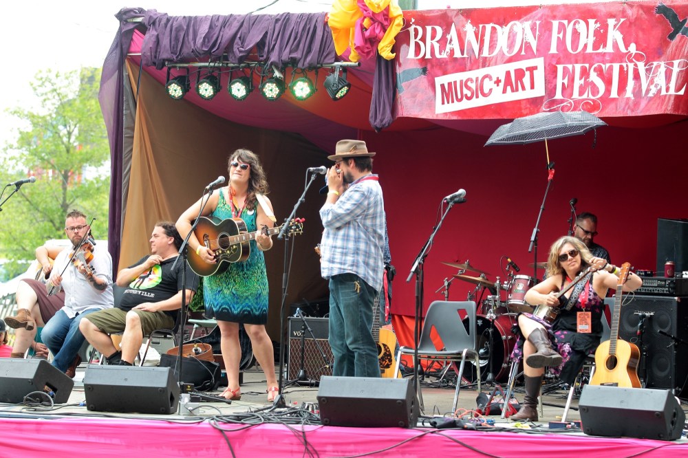 File
Performers put on a workshop during the 2016 Brandon Folk, Music and Art Festival at the Keystone Centre. This year's event is scheduled for July 27 at Princess Park.