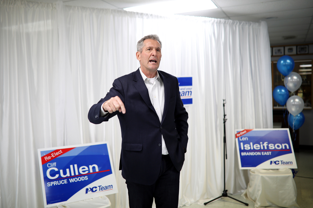 Progressive Conservative Leader Brian Pallister speaks to supporters during a rally at the Riverview Curling Club on Friday afternoon. (Tim Smith/The Brandon Sun)