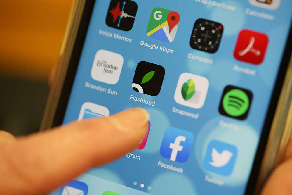 The Flashfood app on an Apple iPhone. (Matt Goerzen/The Brandon Sun)
