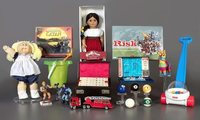 Pinata And Risk Sand, Catan, piñatas lead Toy Hall of Fame finalists – Brandon Sun