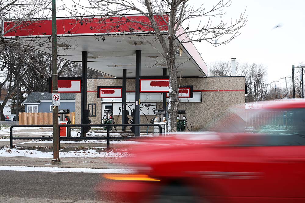 Former gas station lot remains abandoned Brandon Sun