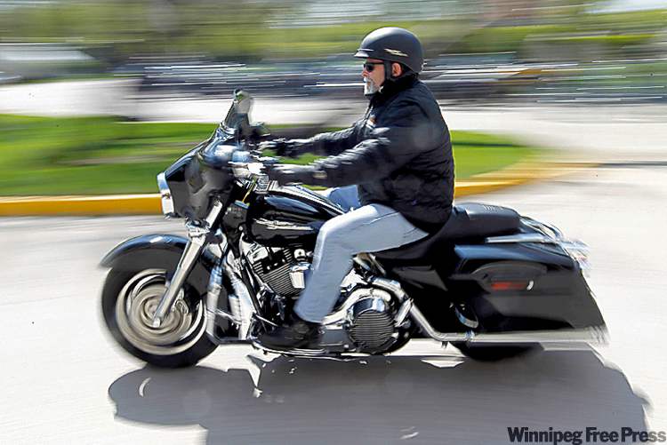 TREVOR HAGAN / WINNIPEG FREE PRESS Archives
A motorcycle or car engine over 92 decibels can result in a ticket.
