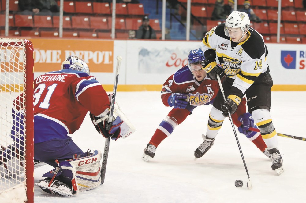 Tim Smith/The Brandon Sun
Ty Lewis (14), shown with the Brandon Wheat Kings during the 2017-18 season, is retiring from professional hockey after a three-year career to join the staff of the Western Canada Hockey Academy.