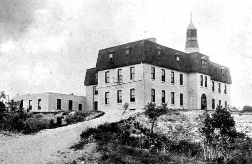 This 1904 picture shows the original residential school building in Brandon, then known as the &ldquo;Indian Industrial School&rdquo;. (SJ McKee Archives, Brandon University)