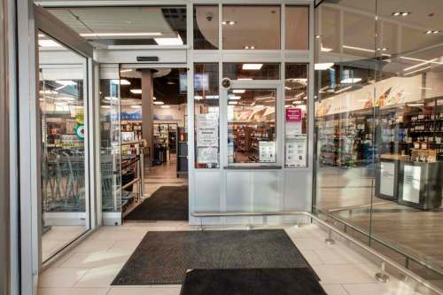 Controlled entrances at Liquor Marts, such as those found in Winnipeg, are coming to Brandon soon. (Submitted)
