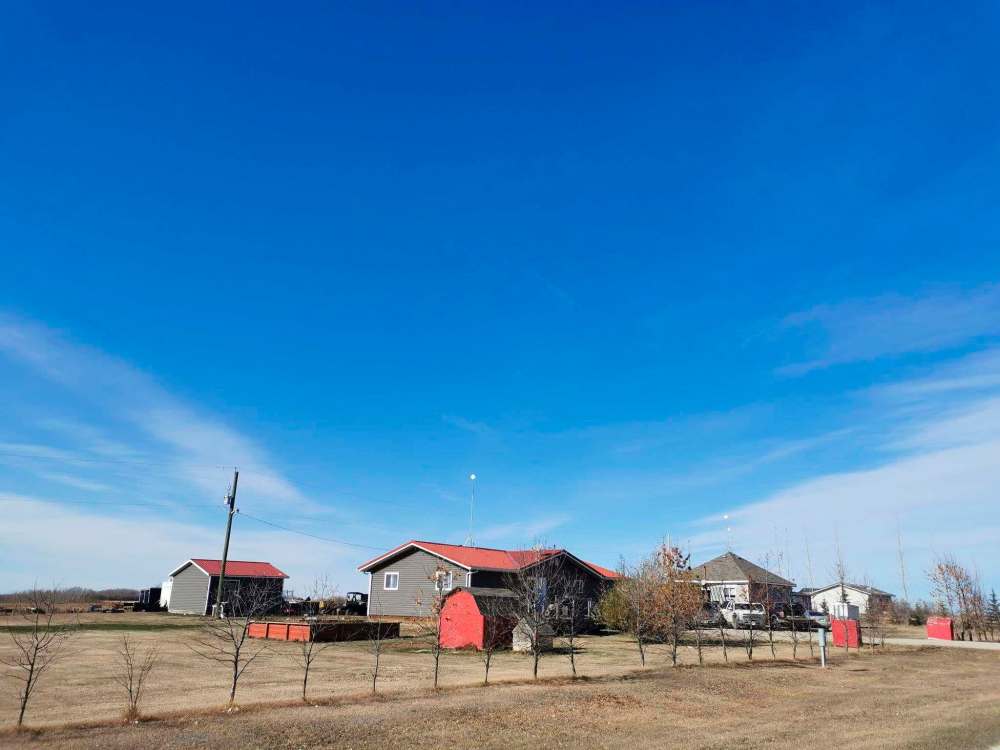 Chief David Ledoux’s compound at Gambler First Nation. (Photos by Michele LeTourneau/The Brandon Sun)