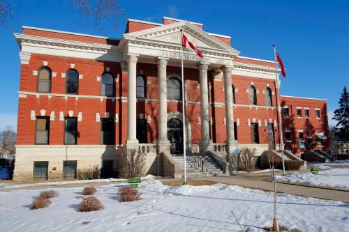 An $11-million contract for a construction manager has been awarded to Bockstael Construction, Justice Minister Cameron Friesen announced Friday afternoon. The company will be in charge of making sure the project to renovate and expand the Dauphin Court House proceeds on time and budget. (Winnipeg Free Press)