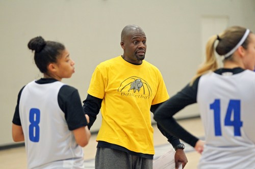Tim Smith/The Brandon Sun
Novell Thomas and the Brandon University Bobcats women's basketball team deserve to make the playoffs.