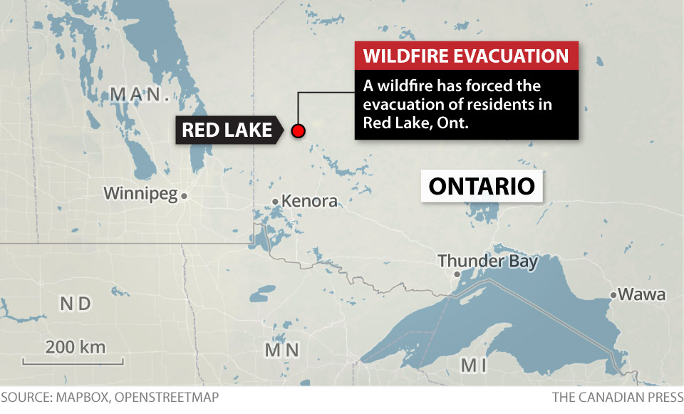 Crews prepare for strong winds as they battle fire, storm near Red Lake