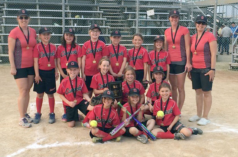 Submitted
The Glenboro U10 girls won the Provincial B Softball Championship recently in Winnipeg. Front row (L-R) Toni Legarde, Skylar Collins, Marlie Rutherford; middle row: Trinity Nordal, Sienna Gudnason, Brooke Potvin, Anna Forbes; back row: Jaclyn Lewis (coach), Hayden Feschuk, Taylor Levasseur, Averie Nash, Taryn Richmond, Sophia Anderson, Taylor Collins, Angie Gudnason (coach), Robbin Anderson (coach); missing: Jane McLean.