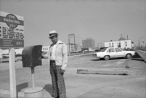 Dirk Aberson / Brandon Sun files
In 1980, it would have cost you two bits for two hours parking in this lot, where the Prince Edward Hotel until recently stood.