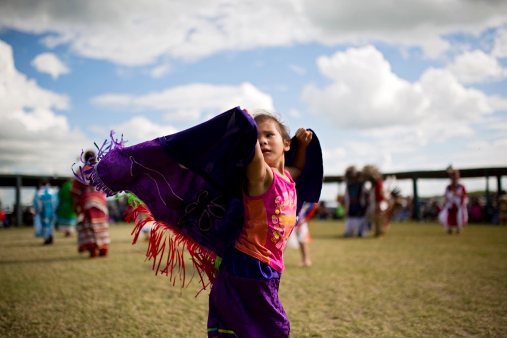 Tim Smith / Brandon Sun
A young girl dances during the Rolling River First Nation powwow on Sunday afternoon. The three day powwow ran all weekend.