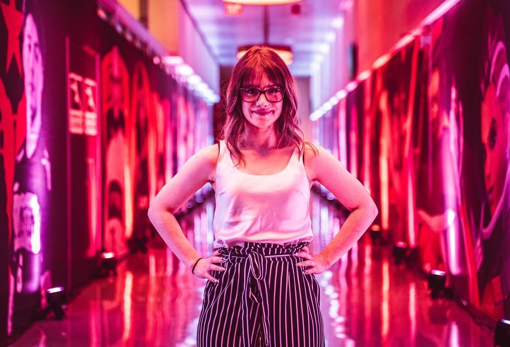 Canadian caster Jen (LemonKiwi) Pichette helps provide Overwatch League