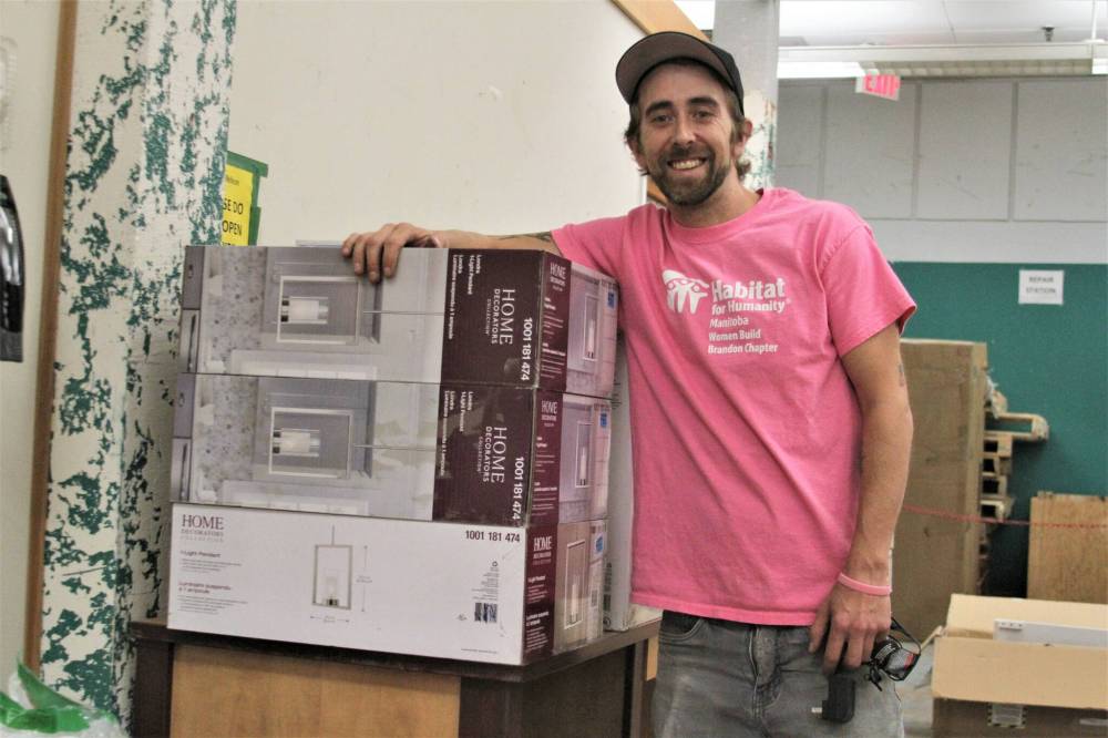 ReStore on the hunt for donations – Brandon Sun