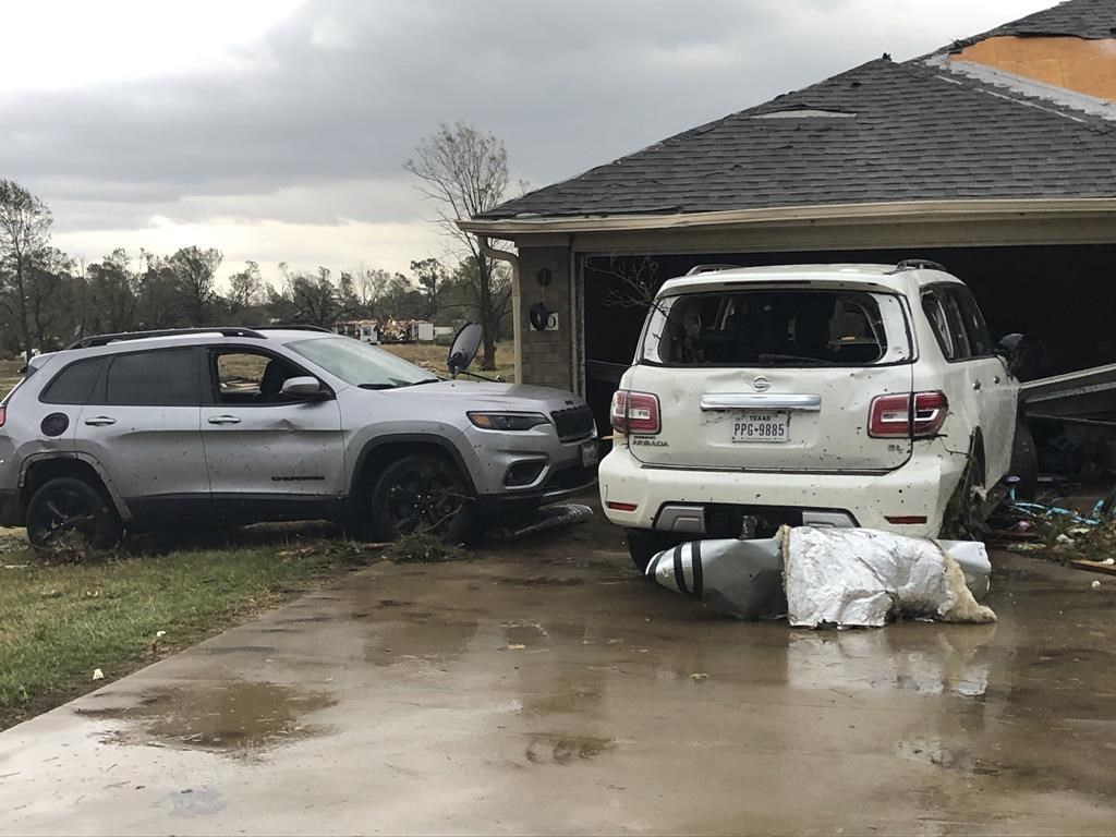 1 dead, dozens hurt as tornadoes hit Texas and Oklahoma – Brandon Sun
