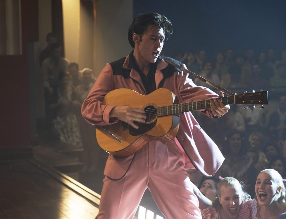 This image released by Warner Bros. Pictures shows Austin Butler in a scene from