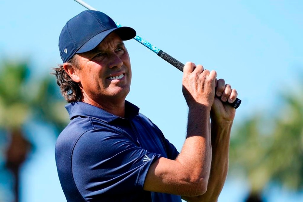 Stephen Ames, of Canada, watches his tee shot at the first hole during the third round of the Charles Schwab Cup Championship golf tournament, Saturday, Nov. 13, 2021, in Phoenix. (AP Photo/Ross D. Franklin)