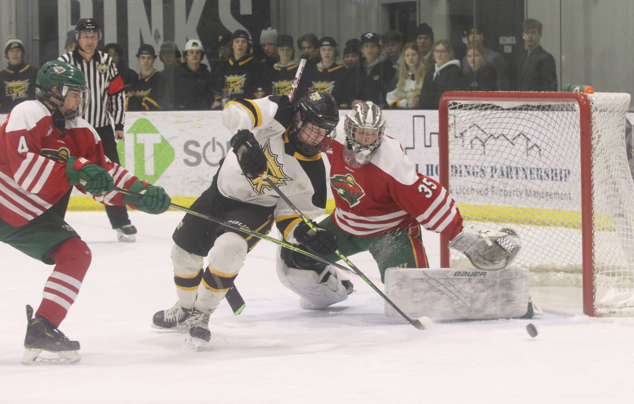 Wheat Kings, Wild square in U18 AAA semi Brandon Sun