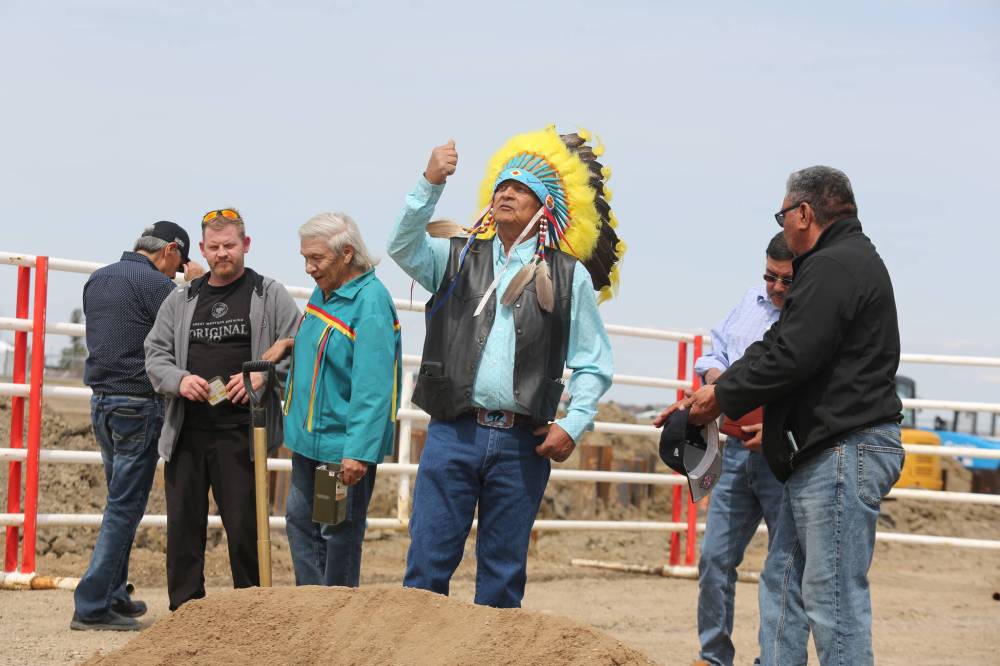Waywayseecappo First Nation Chief Murray Clearsky gestures during a sod-turning ceremony at the site of the community's new conference centre Thursday afternoon. Murray and councillors mixed dirt with tobacco to ensure the project would go smoothly. (Kyle Darbyson/The Brandon Sun)