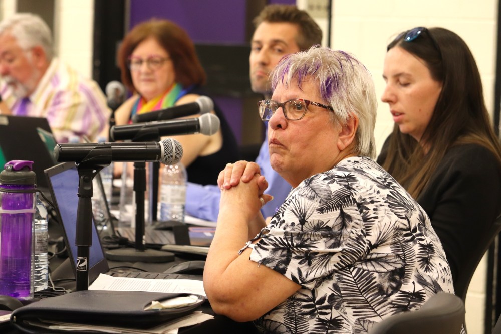Brandon school board trustee Kim Fallis speaks at Tuesday's board meeting. (The Brandon Sun)