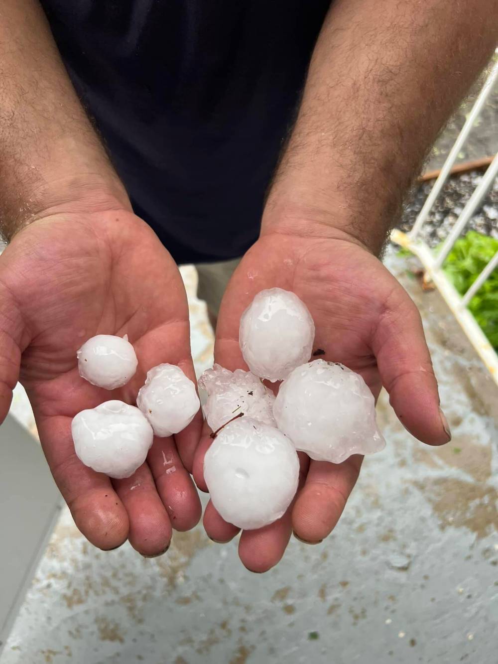 The Manitoba Weather Centre, a group that tracks Manitoba weather updates and is active on Facebook, received several messages about hail ranging in size from ping pong balls to softballs. (Submitted)