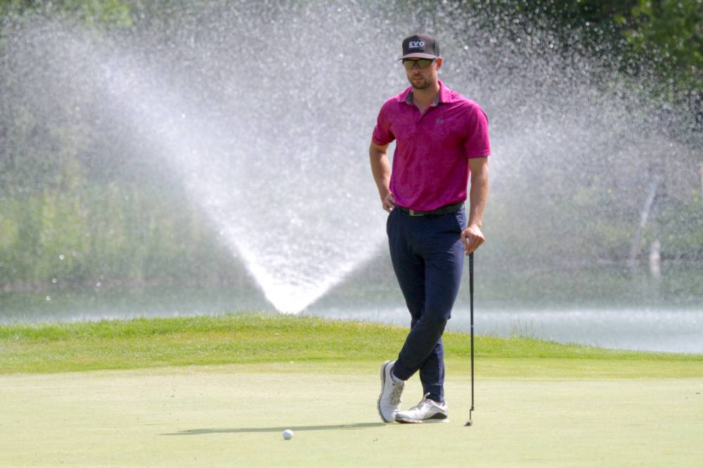 Perrin pulls ahead of Jones at mid-amateur – Brandon Sun