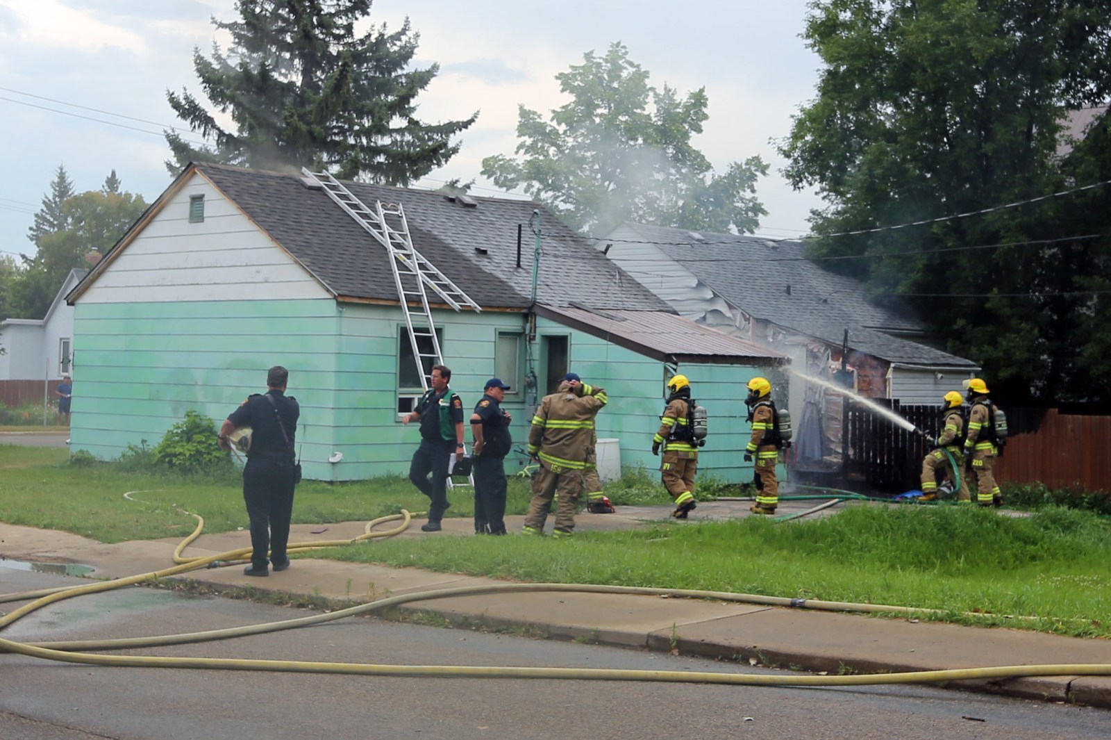 East end fire damages two homes – Brandon Sun