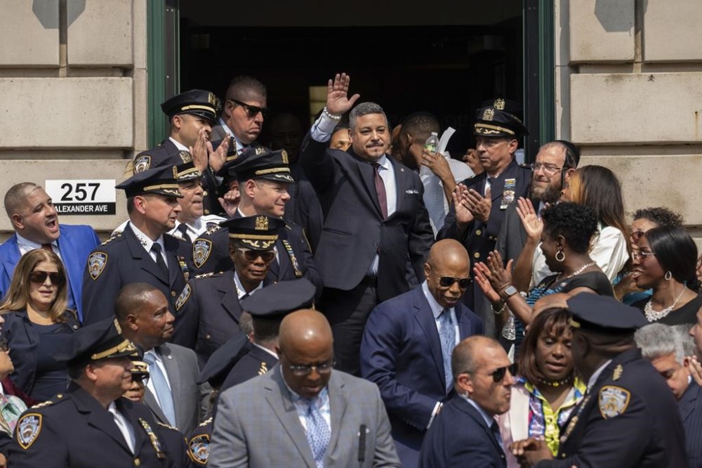 Veteran police official Edward Caban becomes first Latino to head the NYPD – Brandon Sun