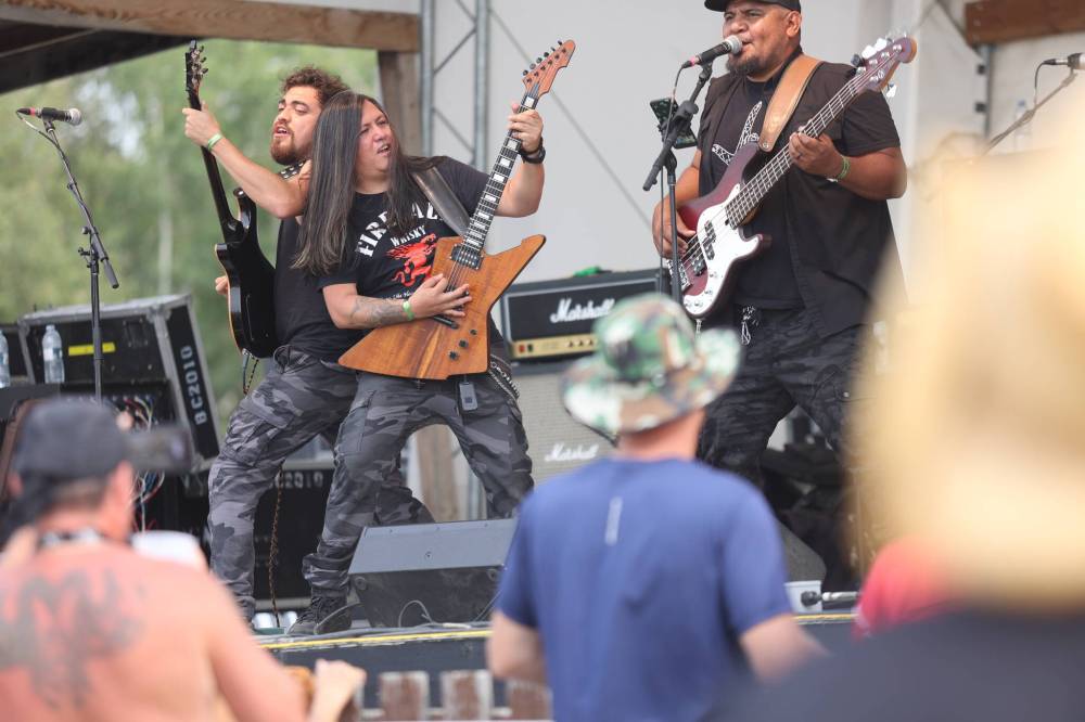 Fans flockin’ to Rockin’ the Fields – Brandon Sun