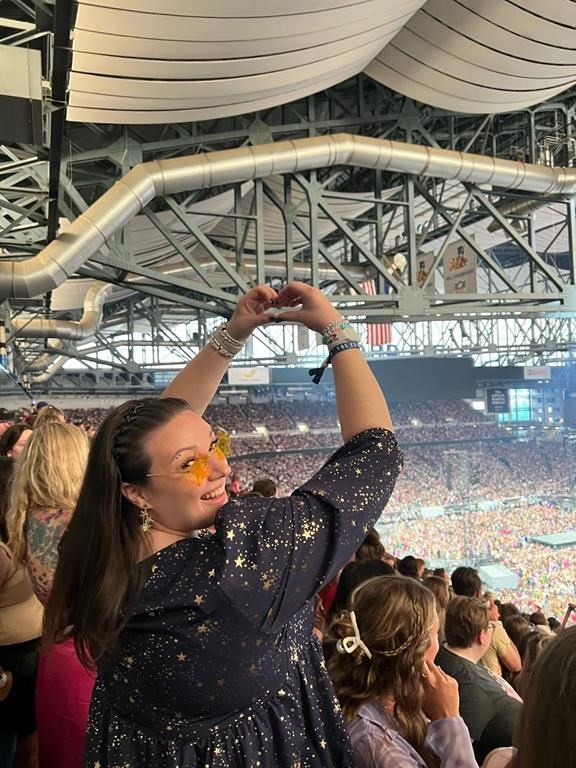 Holly Mounsteven is seen at a Taylor Swift concert in Detroit in an undated handout photo. THE CANADIAN PRESS/HO-Rachael Cameron, *MANDATORY CREDIT*