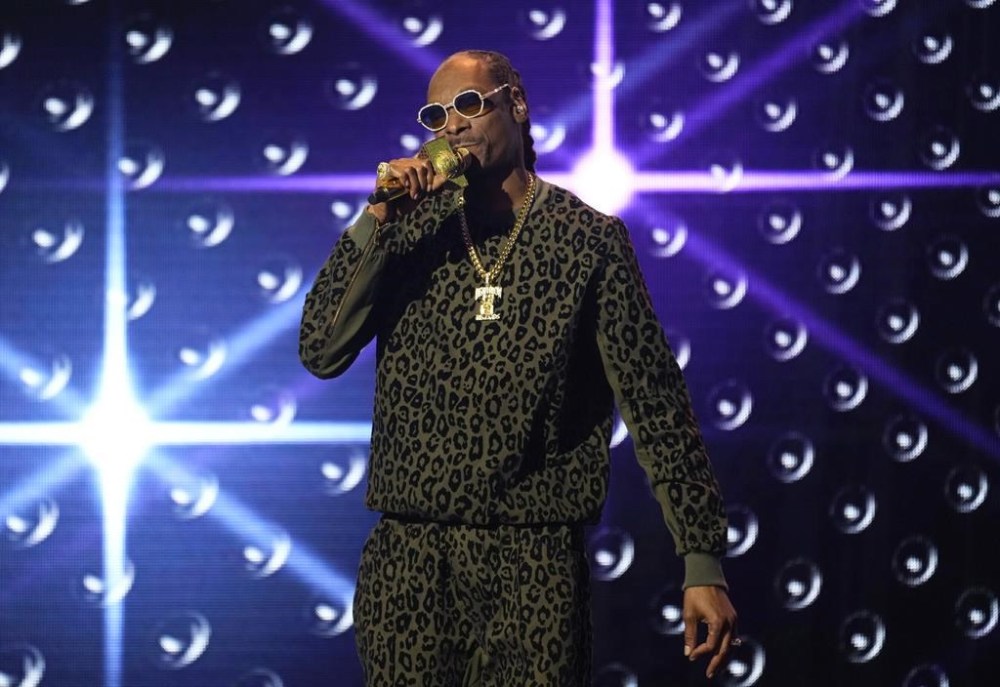 FILE - Snoop Dogg performs a tribute to Dr. Dre at the Black Music Collective on Thursday, Feb. 2, 2023, at The Hollywood Palladium in Los Angeles. Asking for privacy, hip-hop legend and longtime marijuana enthusiast Snoop Dogg says he's going to stop smoking — though he didn't specify exactly what that might mean.