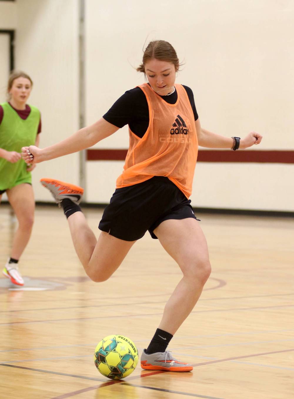 Minnedosa native Summer Olson led the Assiniboine Community College Cougars women’s soccer team in scoring and was named to the MCAC all-conference team in the fall. She leads the Cougars into the futsal season starting on Sunday in Winnipeg. (Thomas Friesen/The Brandon Sun)