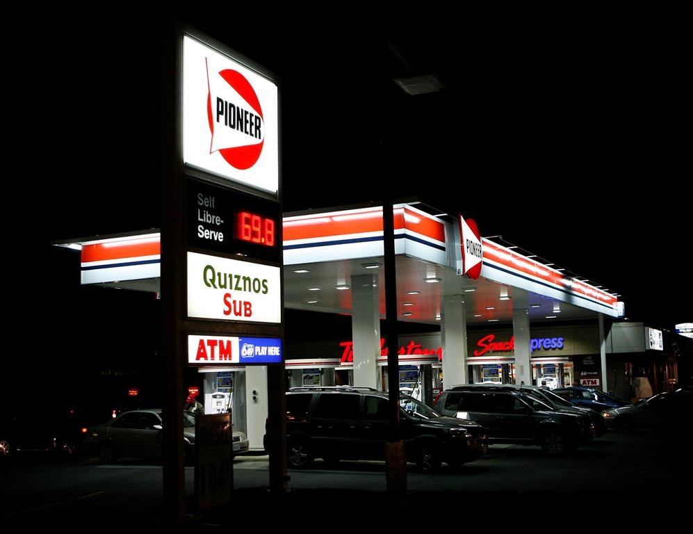 Parkland Corp. has named veteran executive Michael Jennings to its board of directors as part of the company's board renewal process. Drivers line up at a Pioneer gas station in Carleton Place, Ont., on Saturday, Nov. 8, 2008. THE CANADIAN PRESS/Sean Kilpatrick
