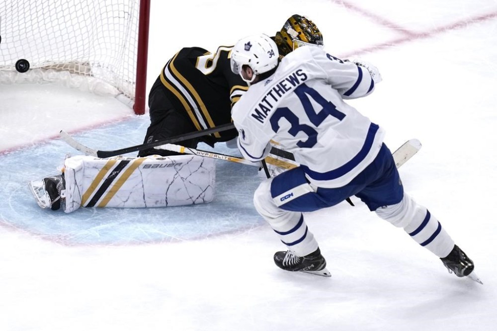 Maple Leafs star centre Auston Matthews among finalists for Selke