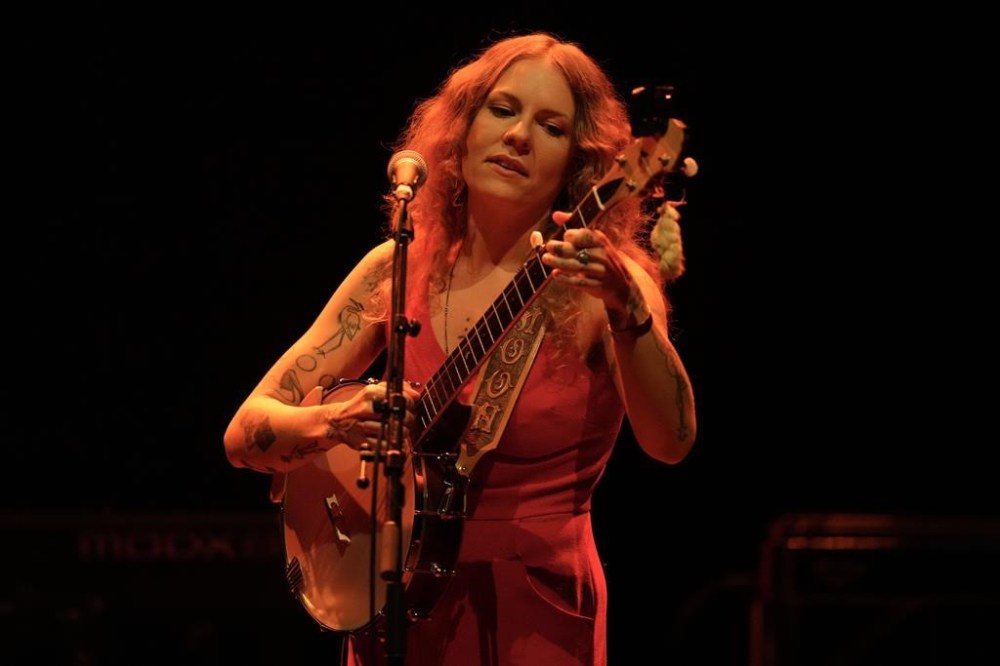 Meredith Moon performs