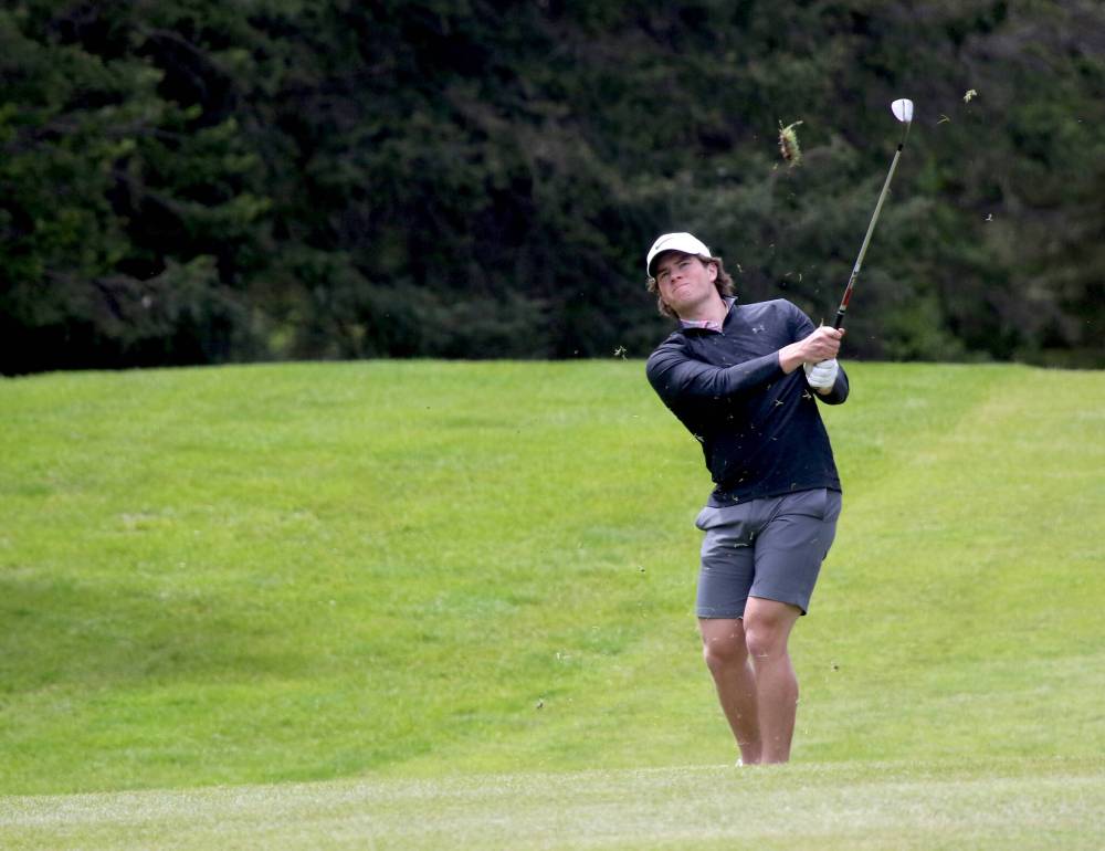 Nolan Ritchie Jay Thiesen defends Grey Owl title – Brandon Sun