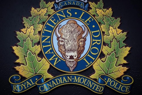 The RCMP logo is seen in Surrey, B.C., on Friday April 13, 2018. A girl is dead and a man is facing drunk-driving charges after a crash in a Saskatchewan First Nation involving four pedestrians, including three children.
RCMP say the crash took place Saturday afternoon on The Key First Nation. THE CANADIAN PRESS/Darryl Dyck