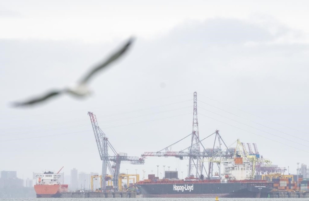 The City of Montreal issued a lockdown notice for some residents of the Mercier—Hochelaga-Maisonneuve borough on Monday night due to a container fire at Montreal's Port that has since been brought under control. Ships are docked at the Port of Montreal, Tuesday, Sept.19, 2023. THE CANADIAN PRESS/Christinne Muschi